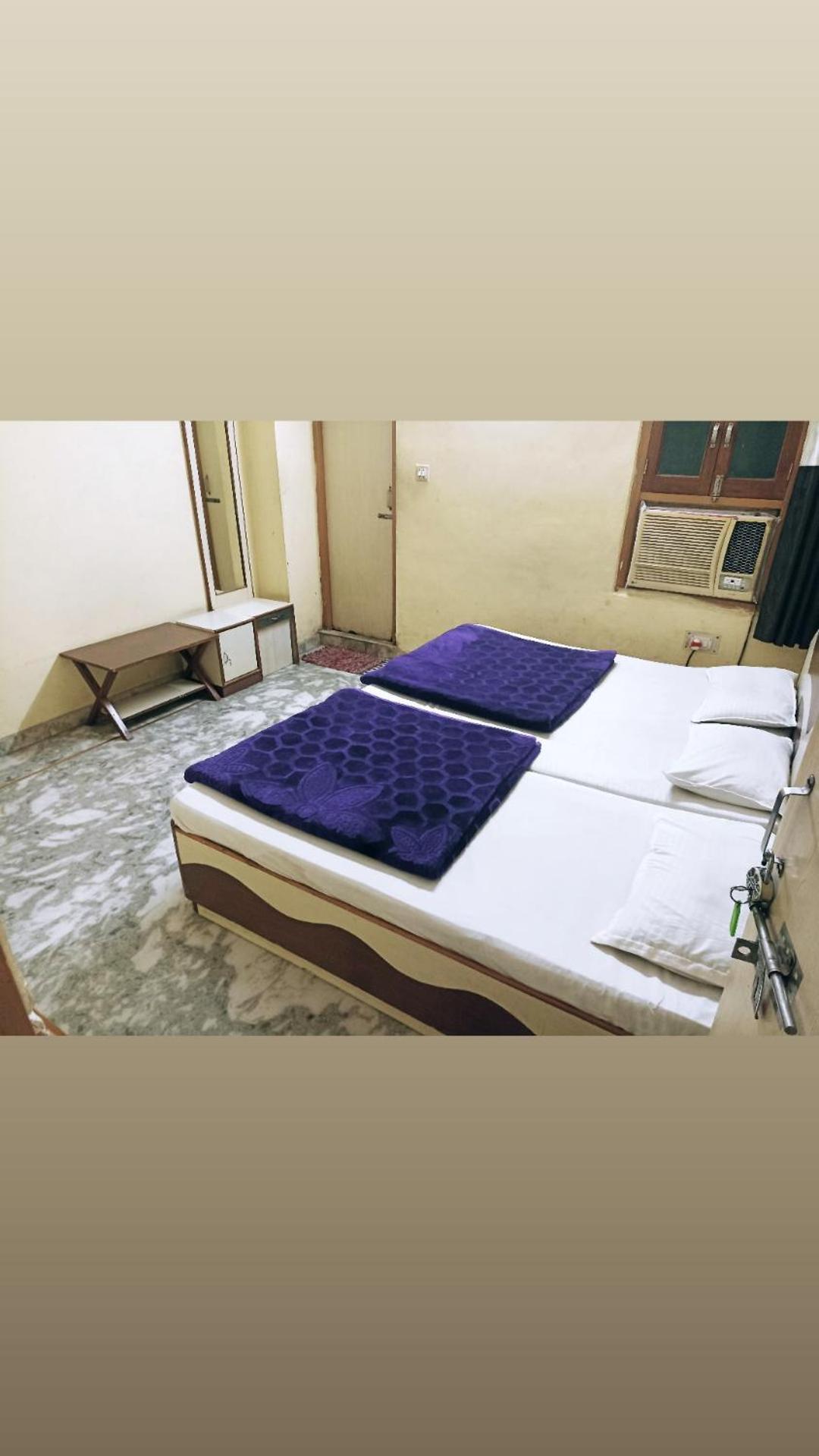 Shreeji Arpan Hotel Nathdwara Ngoại thất bức ảnh